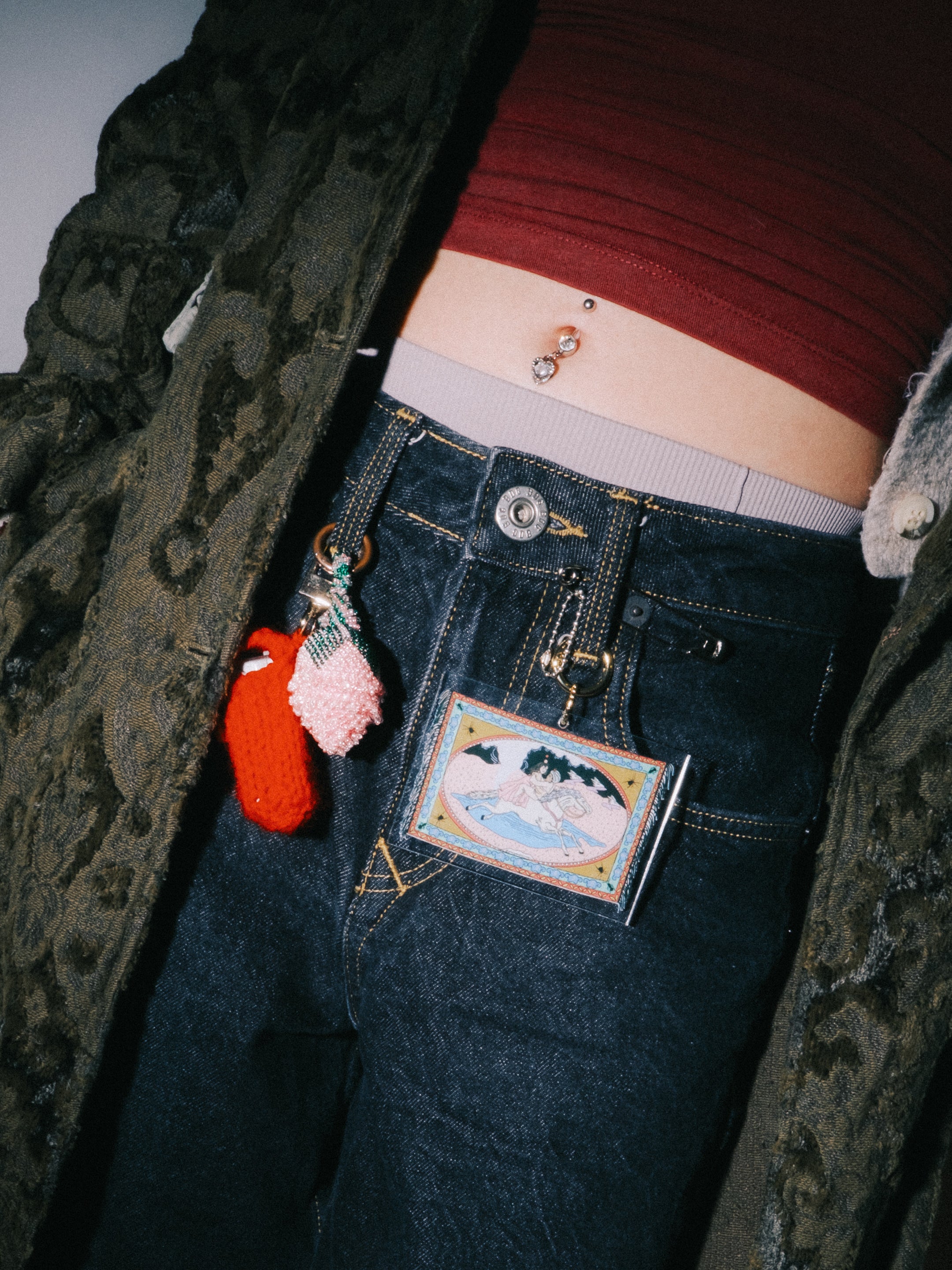 Sekizinci Kocasını Kaçıran Hürmüz by Simay Bahcıvan